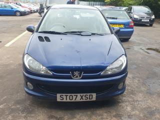 Peugeot 206 1 поколение [рестайлинг]
