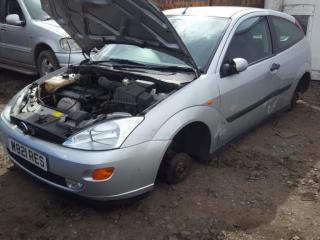 Ford Focus 1 поколение