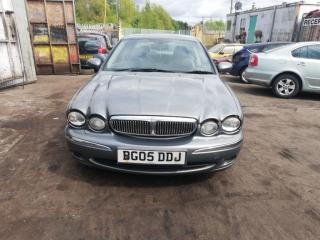 Jaguar X-Type 1 поколение X400