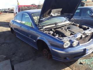 Jaguar X-Type 1 поколение X400