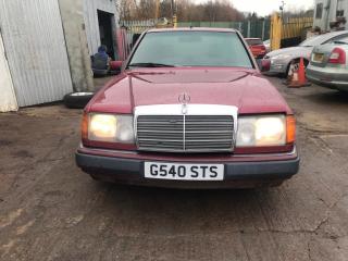 Mercedes-Benz W124 1 поколение