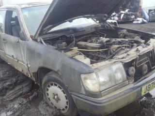 Mercedes-Benz W124 1 поколение