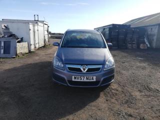 Opel Zafira 2 поколение (B)