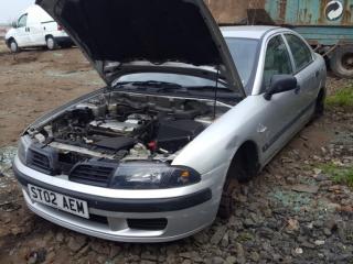 Mitsubishi Carisma 1 поколение [рестайлинг]