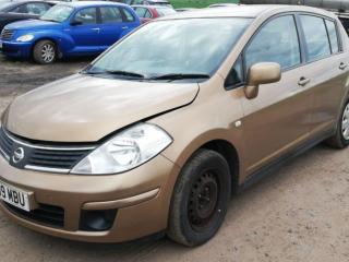 Nissan Tiida C11