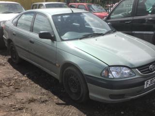Toyota Avensis 1 поколение (T220) [рестайлинг]