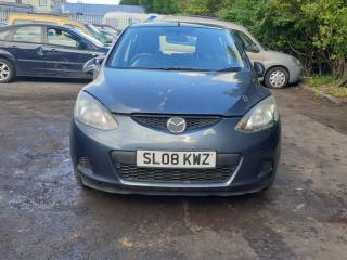 Mazda 2 DE