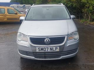 Volkswagen Touran 1 поколение [рестайлинг]