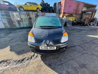 Renault Modus 1 поколение