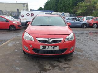 Opel Astra J
