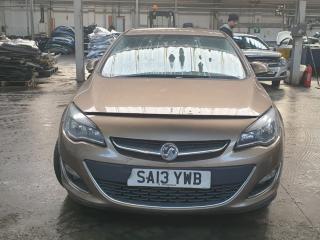 Opel Astra J [рестайлинг]