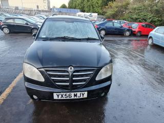 SsangYong Rodius 1 поколение
