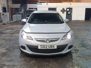 Opel Astra GTC J [рестайлинг]