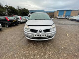 Renault Scenic 2 поколение [рестайлинг]