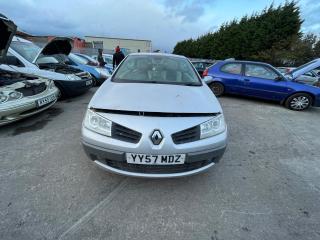 Renault Megane 2 поколение [рестайлинг]