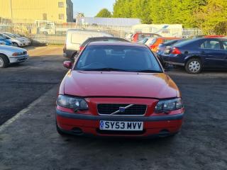 Volvo S60 1 поколение