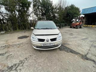 Renault Scenic 2 поколение [рестайлинг]