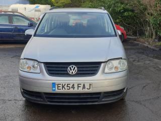 Volkswagen Touran 1 поколение