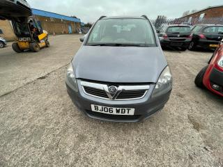 Opel Zafira 2 поколение (B)