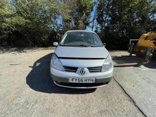 Renault Scenic 2 поколение
