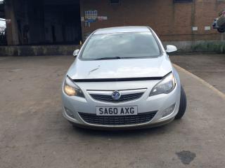 Opel Astra J