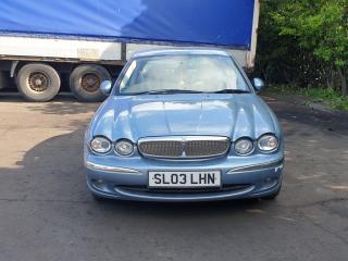 Jaguar X-Type 1 поколение X400