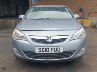 Opel Astra J