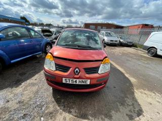 Renault Modus 1 поколение
