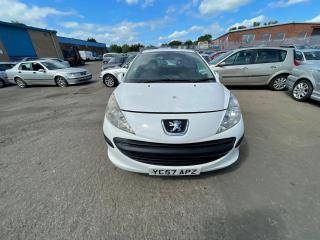 Peugeot 207 1 поколение
