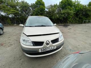 Renault Scenic 2 поколение [рестайлинг]
