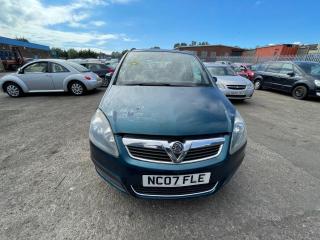 Opel Zafira 2 поколение (B)
