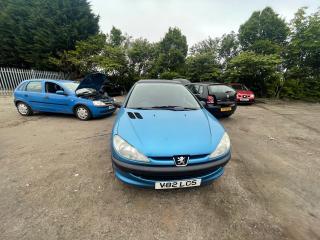 Peugeot 206 1 поколение