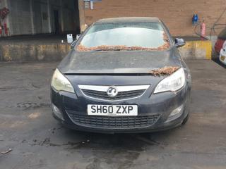 Opel Astra J