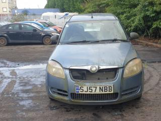 Skoda Roomster 1 поколение 5J