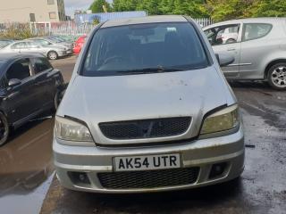 Opel Zafira 1 поколение (A) [рестайлинг]