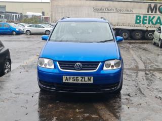 Volkswagen Touran 1 поколение