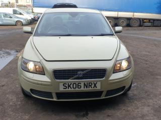 Volvo S40 2 поколение