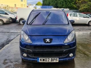 Peugeot 1007 1 поколение KM