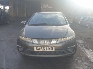 Honda Civic 8 поколение