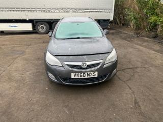 Opel Astra J