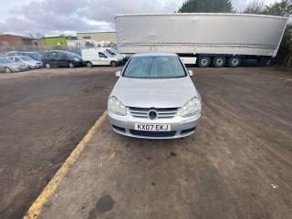 Volkswagen Golf 5 поколение