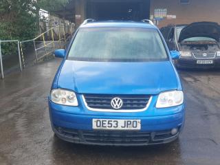Volkswagen Touran 1 поколение