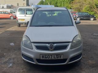 Opel Zafira 2 поколение (B)