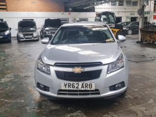 Chevrolet Cruze 1 поколение J305
