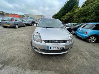 Ford Fiesta 5 поколение [рестайлинг]