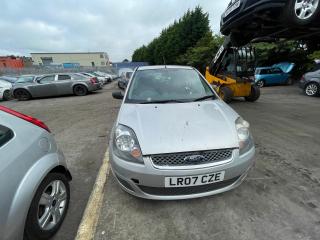 Ford Fiesta 5 поколение [рестайлинг]