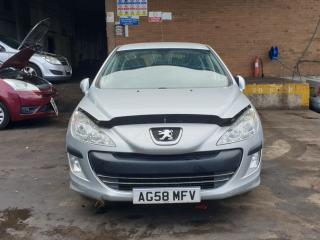 Peugeot 308 T7