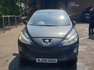 Peugeot 308 T7