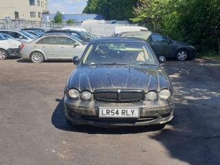 Jaguar X-Type 1 поколение X400
