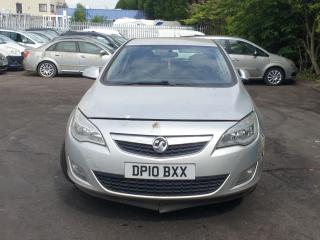 Opel Astra J